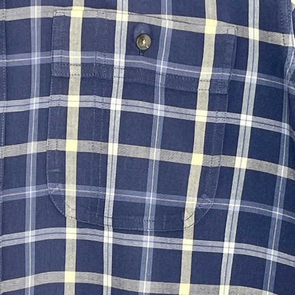 Wrangler Mens Button Down Shirt LG Blue Plaid Short Sleeve Rugged Wear Outdoors - Picture 3 of 10